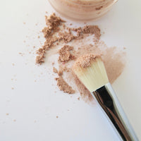 Root #14 Fluffy Flat Eyeshadow Brush
