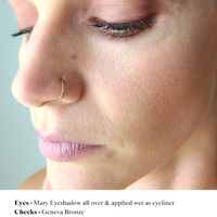 Mary • Pressed Eyeshadow Pigment
